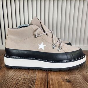 Converse Mountain Club Boots Women's Sz 9 Beige Suede Leather Hiking Ankle Shoes